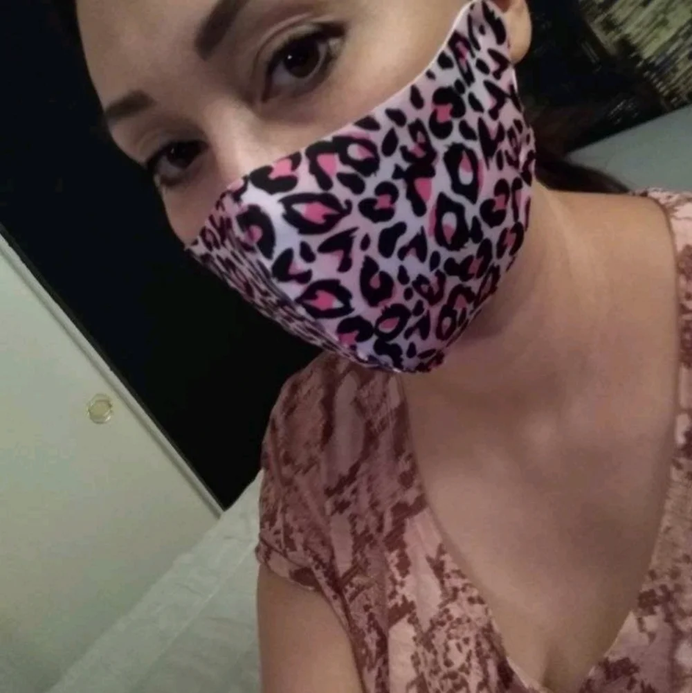 Leopaed print pink mask